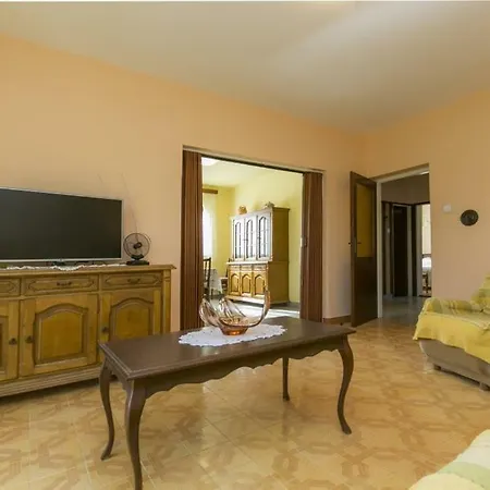 Ferienhaus Laura Vikendica